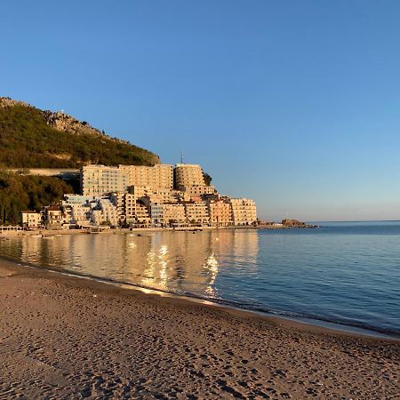 Beach Apartment ラファイロヴィチ エクステリア 写真