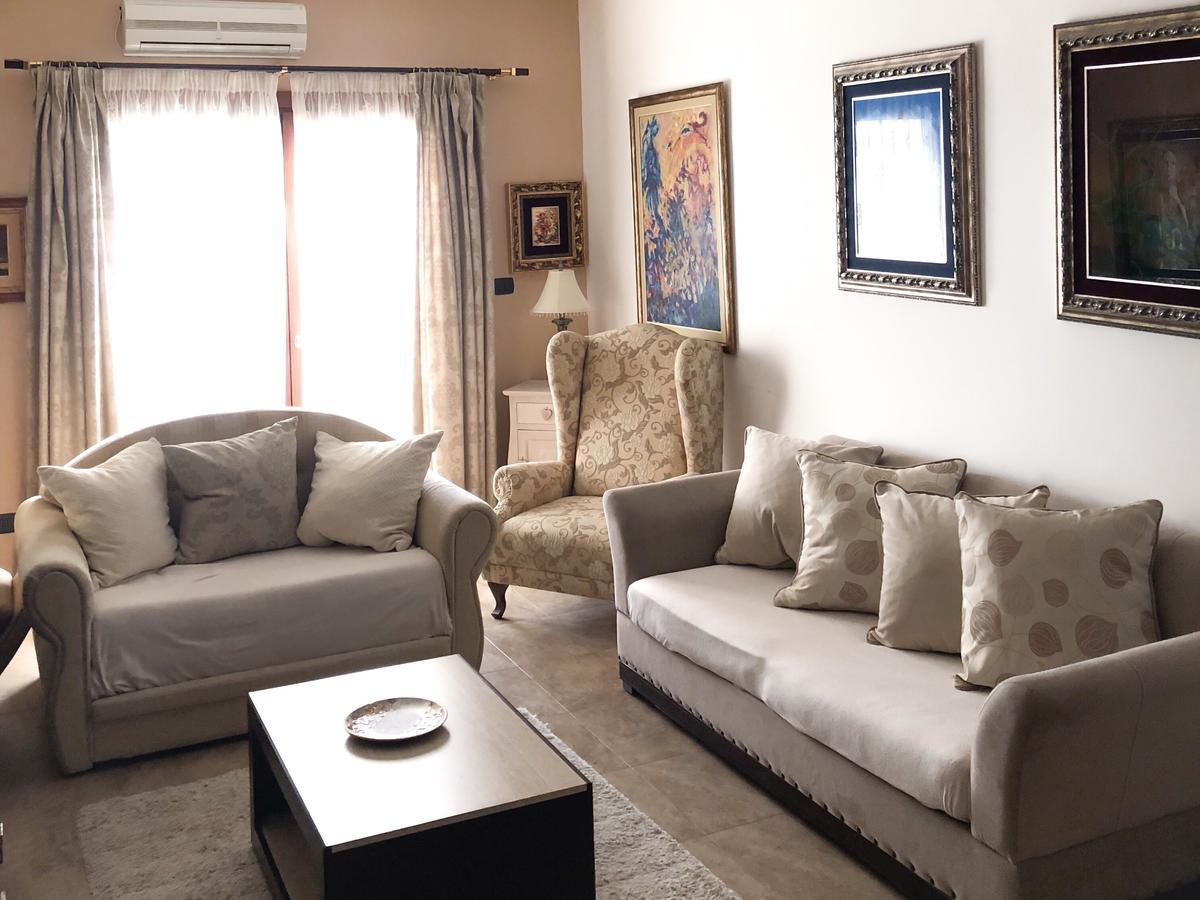 Beach Apartment ラファイロヴィチ エクステリア 写真